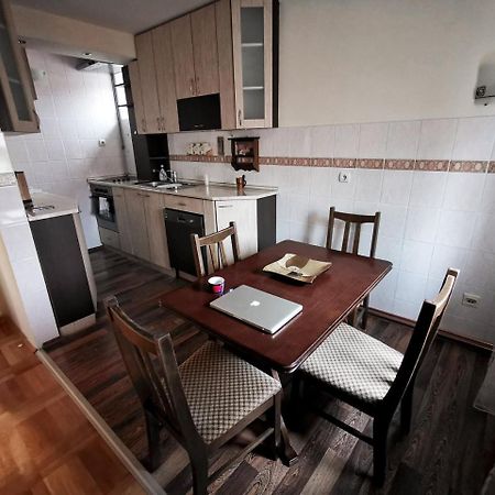 Apartman White เบลเกรด ภายนอก รูปภาพ