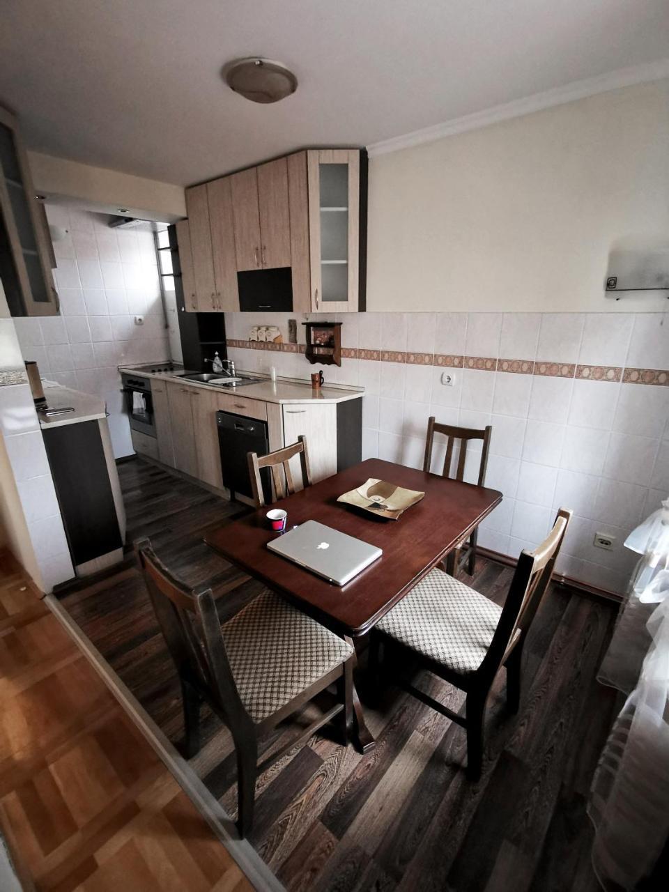 Apartman White เบลเกรด ภายนอก รูปภาพ