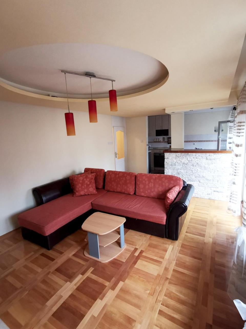 Apartman White เบลเกรด ภายนอก รูปภาพ